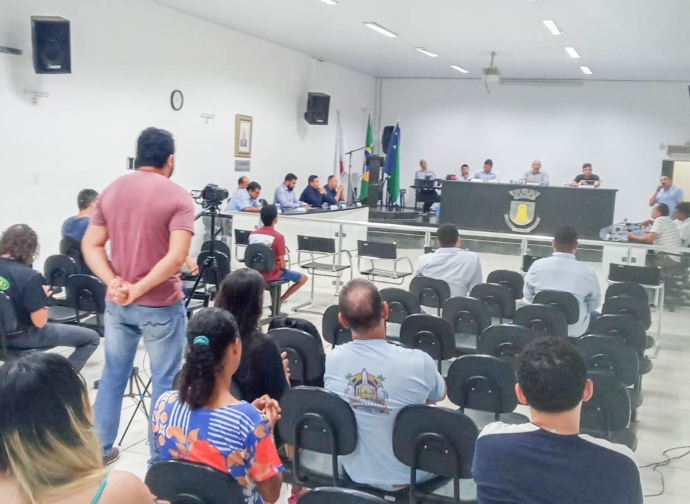 Câmara Municipal de Almenara elege nova Mesa Diretora